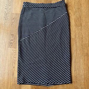 Banana Republic Asymmetrical Striped Skirt Size 0